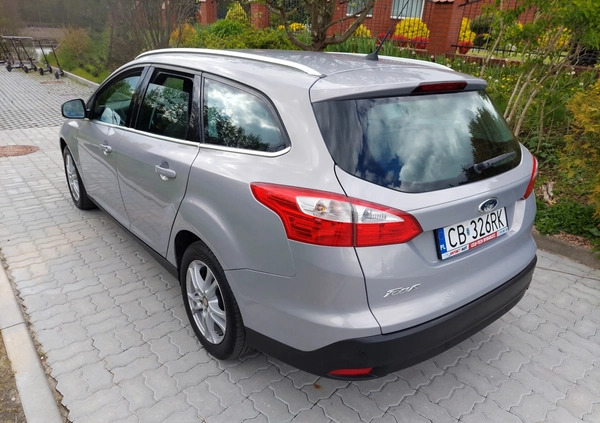 Ford Focus cena 29900 przebieg: 81900, rok produkcji 2011 z Bydgoszcz małe 67